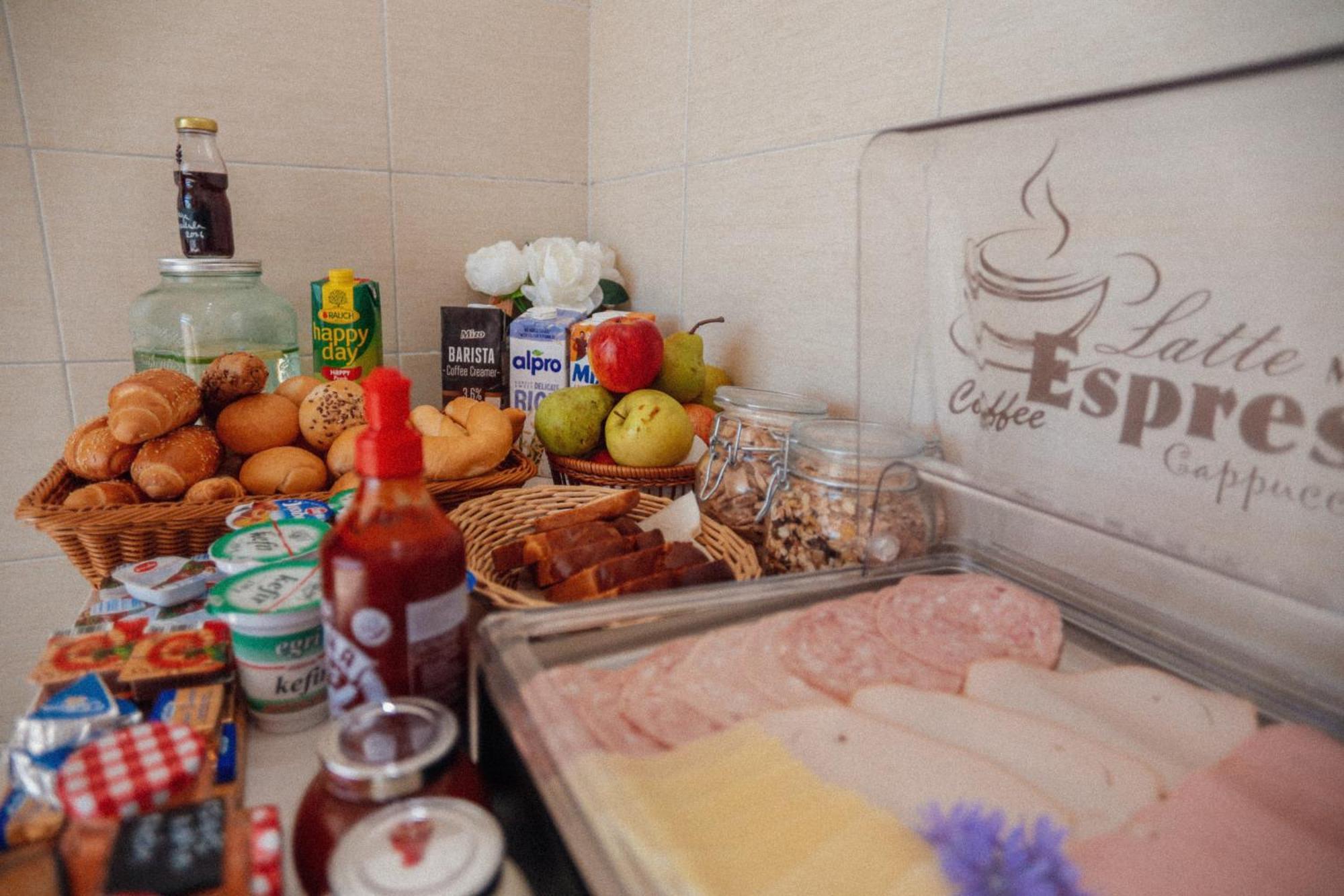 Megnyugtat-Lak Apartmanhaz Demjén Zewnętrze zdjęcie